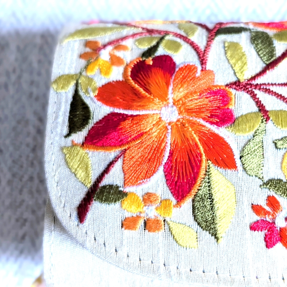 NWOT Silk Embroidered Floral Clutch.